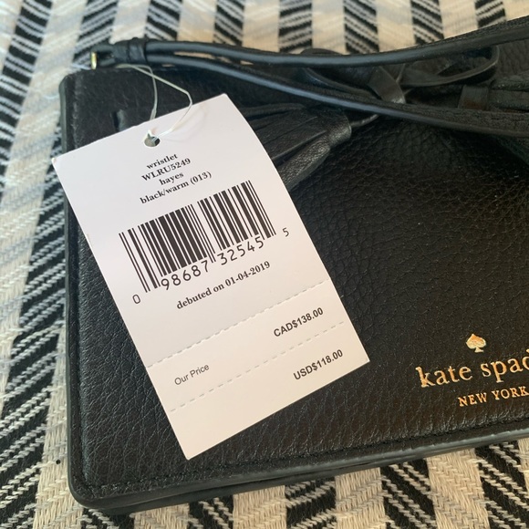 Kate spade wristlet Hayes black warm new wallet - Picture 4 of 5